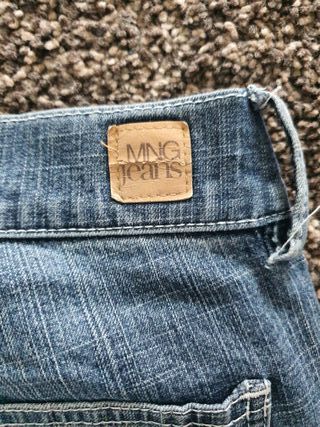 Pantalón vaquero Mango azul talla 36