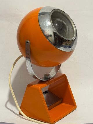 Lampada da tavolo arancione e argento