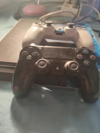 PS4 en muy buen estado