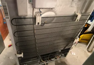 Congelador Beko 205L