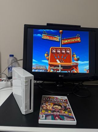 Consola Nintendo Wii + Accesorios y Juegos