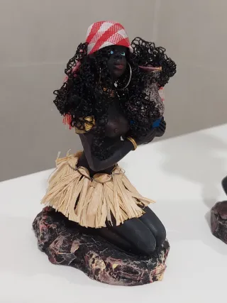 Trio Ragazze statuine in resina