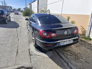 Volkswagen Passat CC 2011