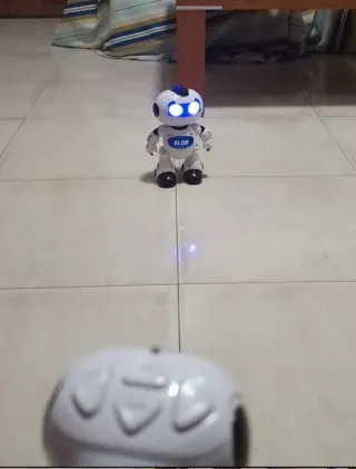 Robot de juguete interactivo