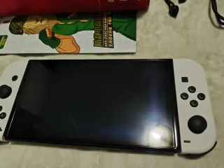 Nintendo Switch OLED Blanca y Negra