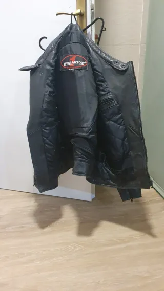 Chaqueta de cuero para moto