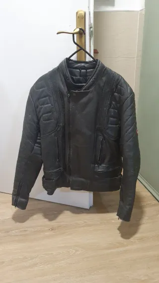 Chaqueta de cuero para moto