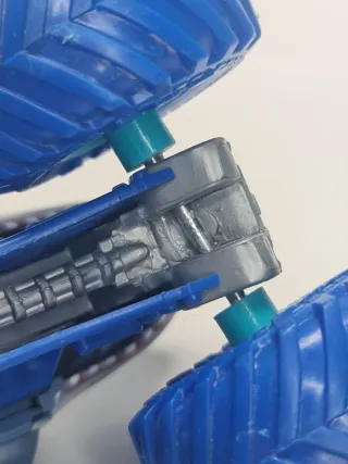 Monster Jam Megalodon 1/64 Tiburón