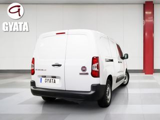 Fiat e-Doblò Furgón Maxi 50kWh L2H1 100 kW (136 CV)