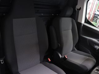 Fiat e-Doblò Furgón Maxi 50kWh L2H1 100 kW (136 CV)