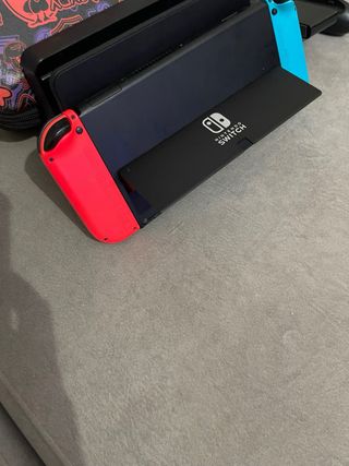 Nintendo Switch OLED Azul/Rojo