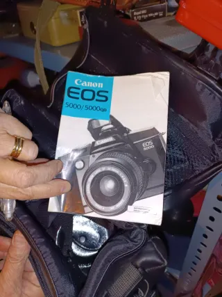 Cámara Canon EOS 5000