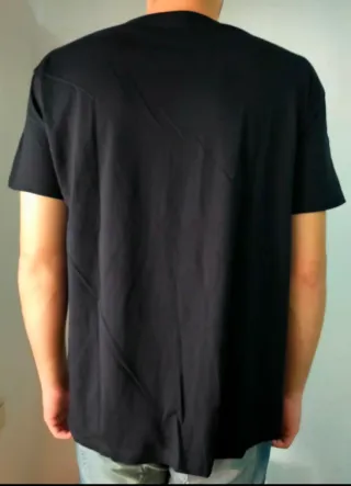 CAMISETA NEGRA - PUNISHER - TALLA XL y más...