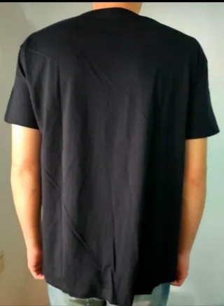 CAMISETA NEGRA - PUNISHER - TALLA XL y más...