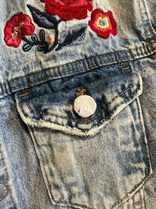 Chaqueta vaquera Page bordada flores T.36