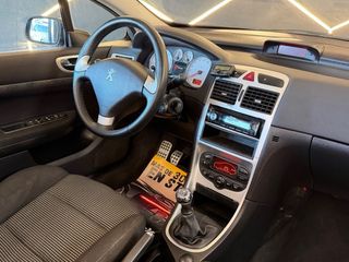 Peugeot 307 ¡DESCAPOTABLE!