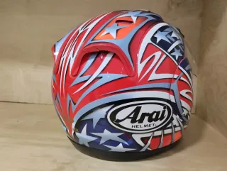 Casco Arai RX-7 Corsair
