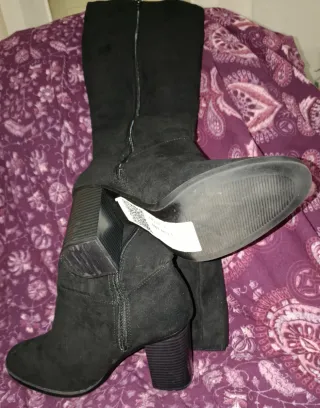 Botas altas antelina negras T.39