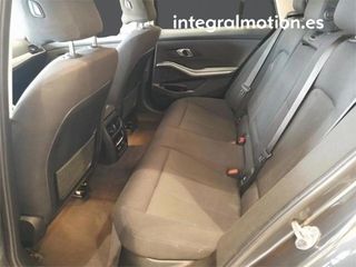 BMW Serie 3 318d Touring