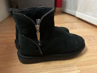 Botas UGG Mini Florence Crem Negra usadas 2 veces