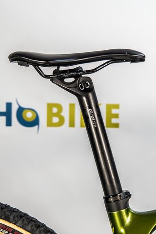 GHOST LECTOR UNIVERSAL 2021 T-M BICICLETA SEGUNA MANO - Talla: M