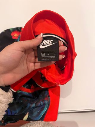 Sudadera Nike chica Talla M Nueva