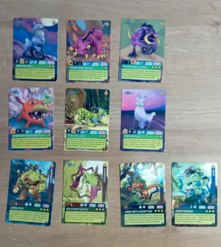 Cartas sueltas Invizimals a elegir.