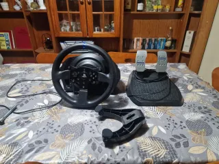 Volante Thrustmaster T300 RS + Pedais