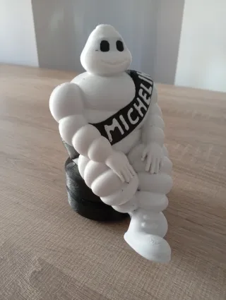 Dos Muñecos Michelin 3D