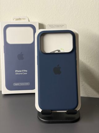 Custodia iPhone 17 Pro MagSafe Silicone Apple