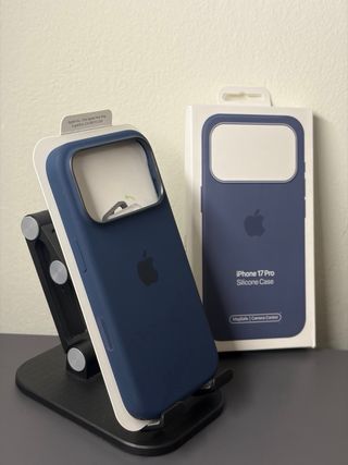 Custodia iPhone 17 Pro MagSafe Silicone Apple