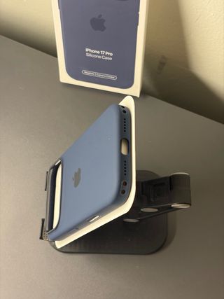 Custodia iPhone 17 Pro MagSafe Silicone Apple