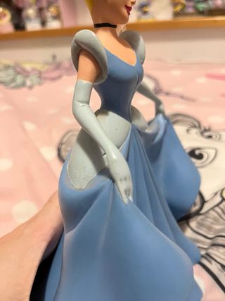 Figura Cenicienta Disney resina baile.