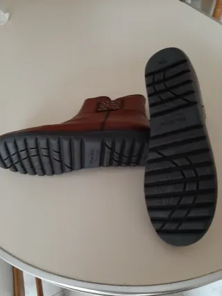 Botines de piel Fluchos marrones