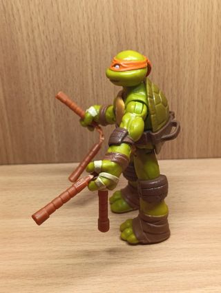 FIGURA MIGUEL ANGEL TORTUGAS NINJA VIACOM AÑO 2012