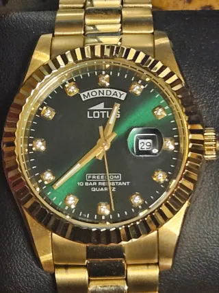 Reloj Lotus Freedom 10 BAR Quartz