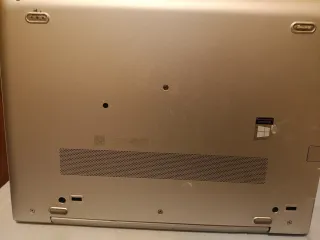 HP Elitebook 830 G5 - Cargador no incluido