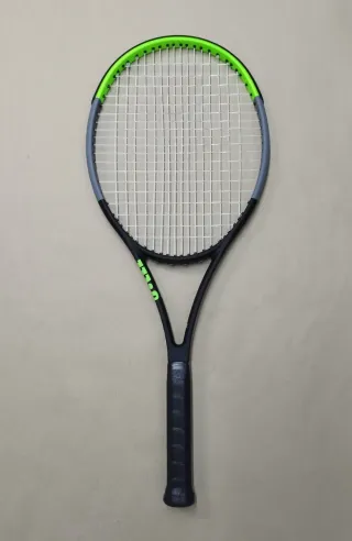 Raqueta Wilson Blade 104 v7.0 (290g)