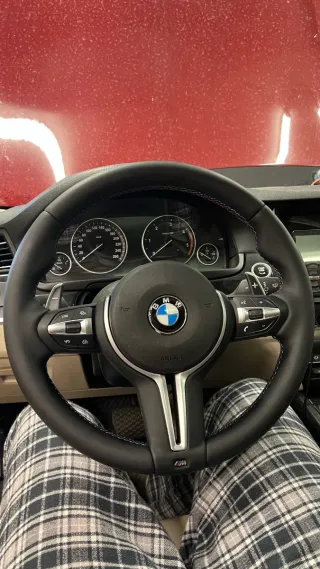 Volante Pack M BMW F10 F11 F07 F06 F12 F13 F01 F02