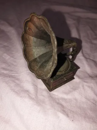 Mini gramófono PlayMe 925