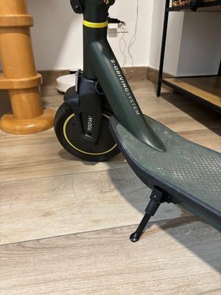 Patinete Eléctrico Bongo Cecotec M40XL