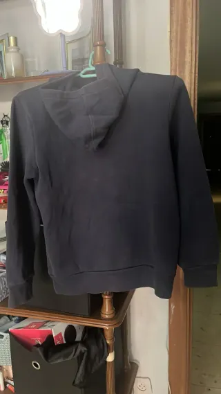 Sudadera Levi's Negra y Roja