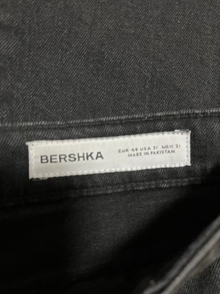 Pantalones vaqueros acampanados negros