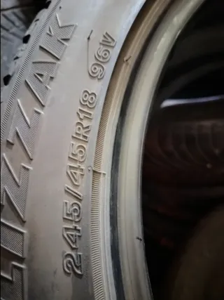 245/45/18-100W,96VParejas Bridgestone más medidas