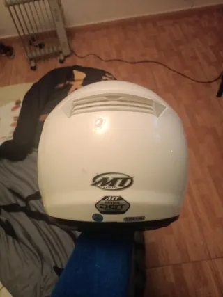 Casco de moto MT Helmets blanco