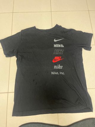 Camiseta Nike Negra