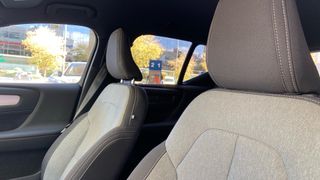 VOLVO XC40 2.0 B3 MHEV PLUS DARK DCT 5P