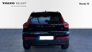 VOLVO XC40 2.0 B3 MHEV PLUS DARK DCT 5P