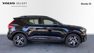 VOLVO XC40 2.0 B3 MHEV PLUS DARK DCT 5P