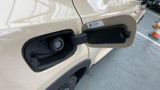 VOLVO XC40 2.0 B3 MHEV PLUS DARK DCT 5P